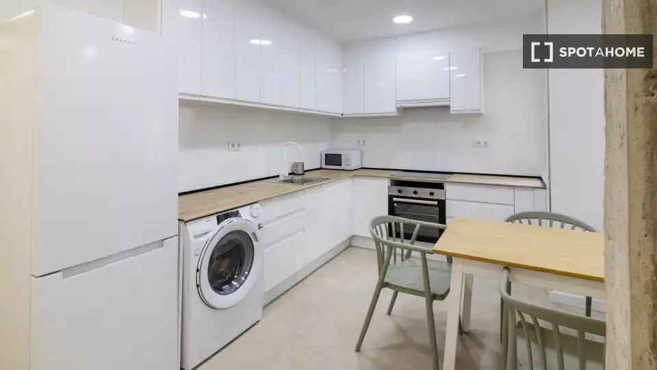 Habitación 120 m², Valencia