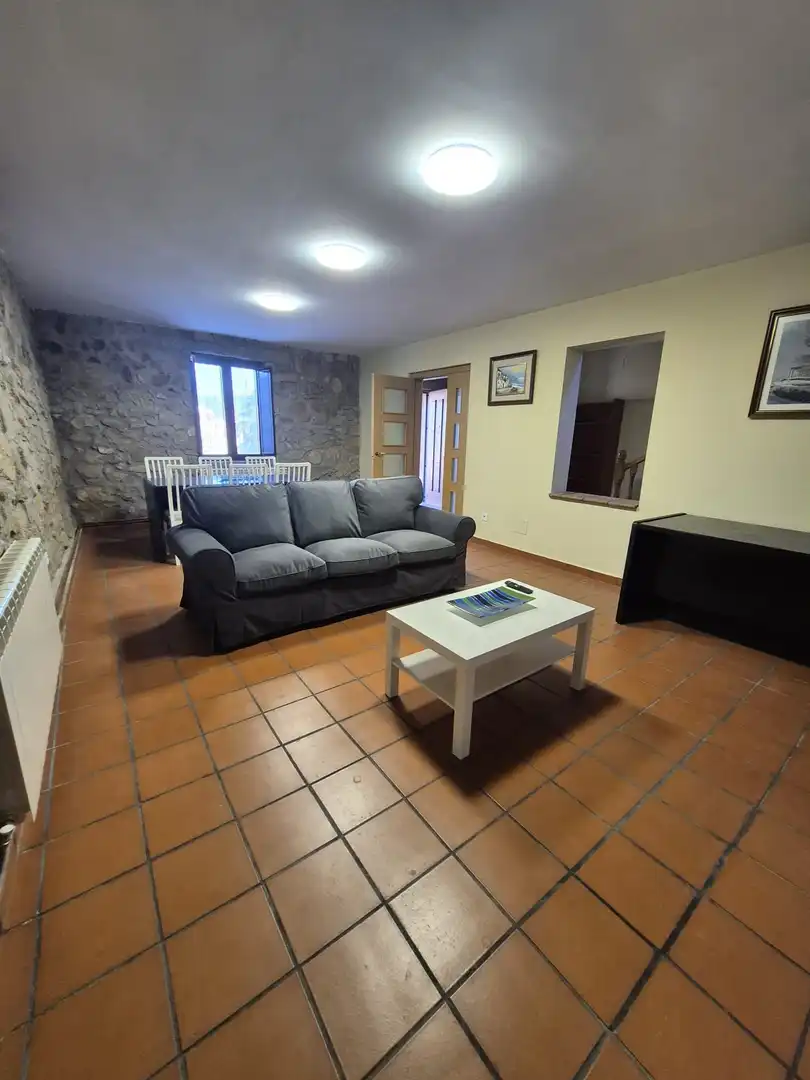 Piso de 140 m² en Gemuño