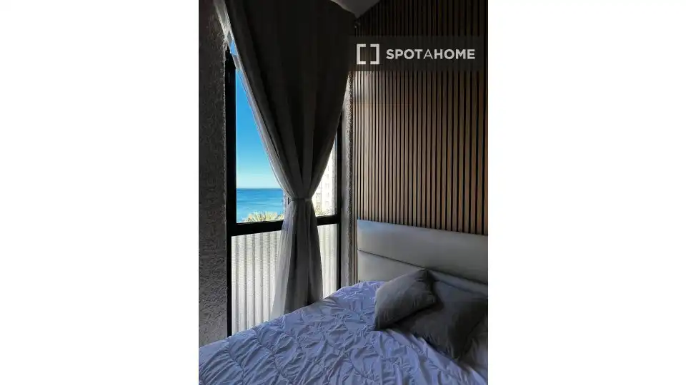 Habitación 81 m², España