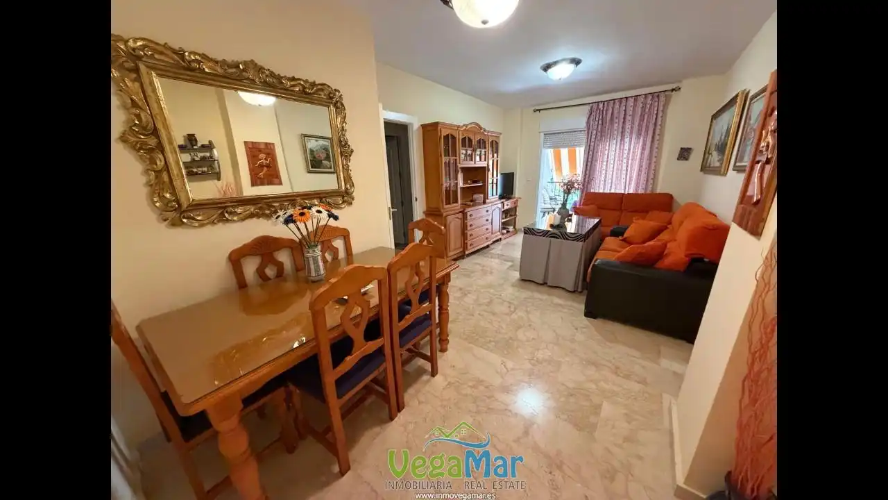 Piso de 80 m² en Almuñécar