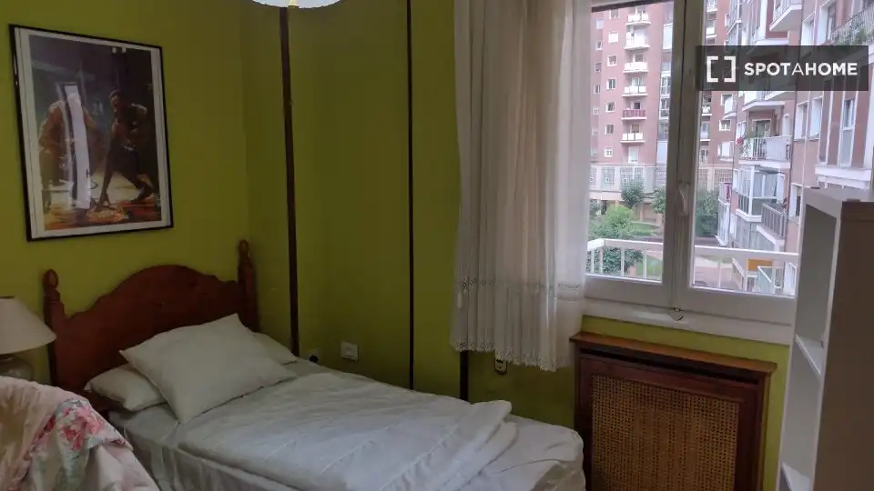 Habitación 104 m², Bilbao