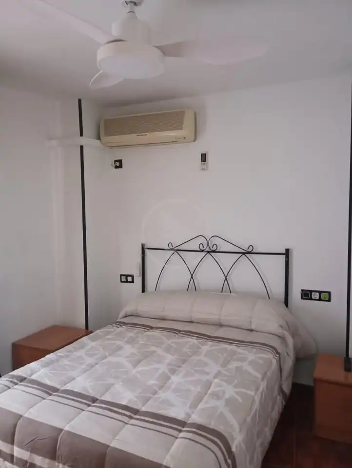 Piso de 100 m² en Linares