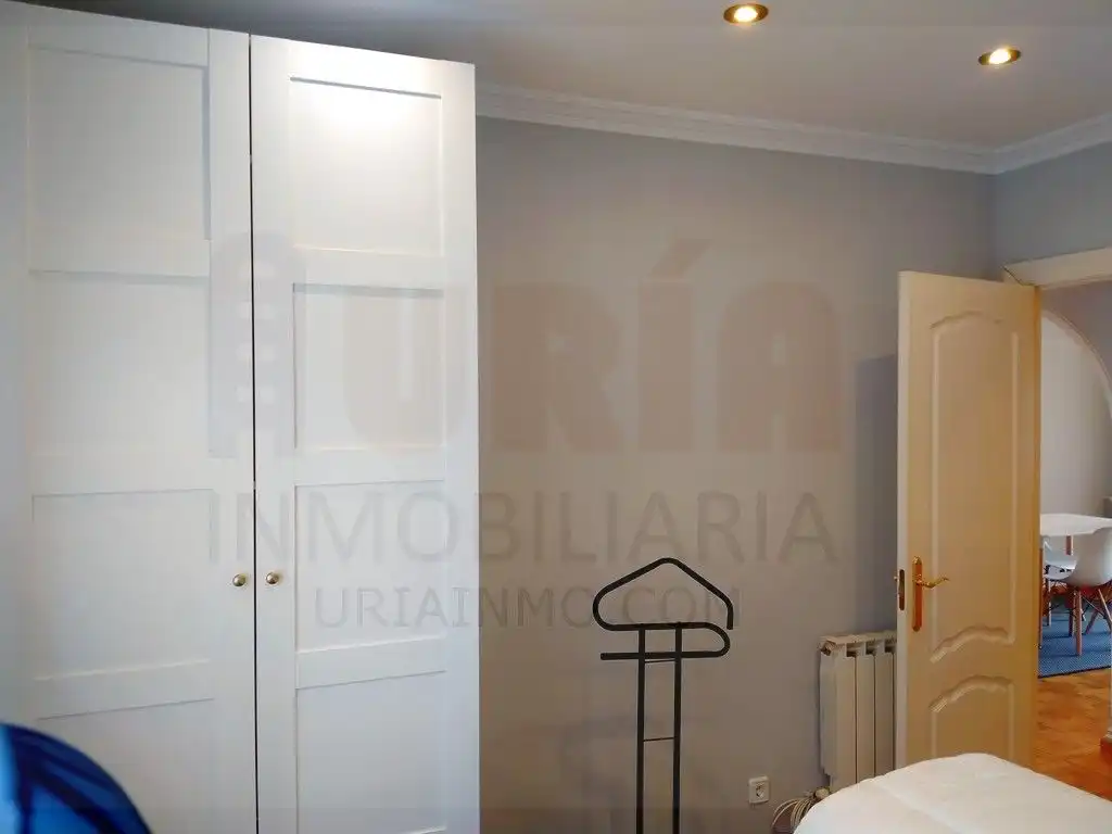 Pis de 60 m² a Oviedo
