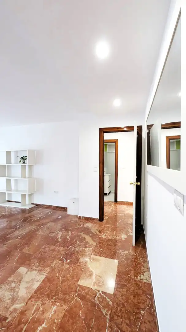 Wohnung 150 m² in Granada