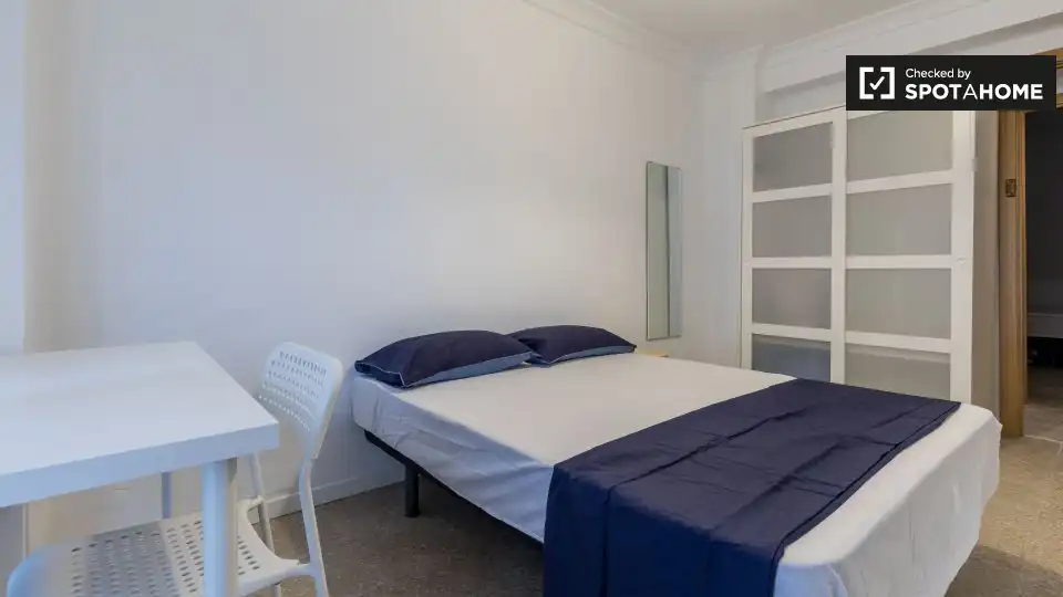 Chambre à louer, Valence