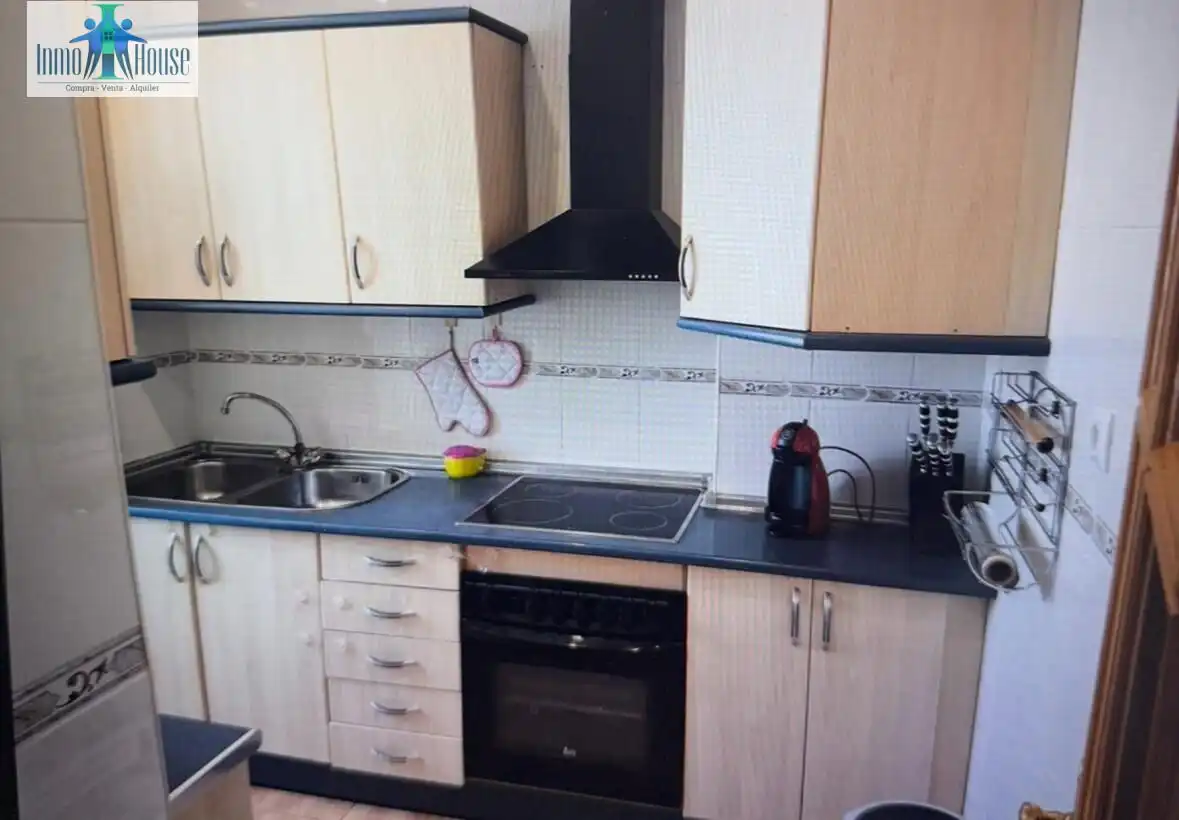 Piso de 80 m² en Albacete