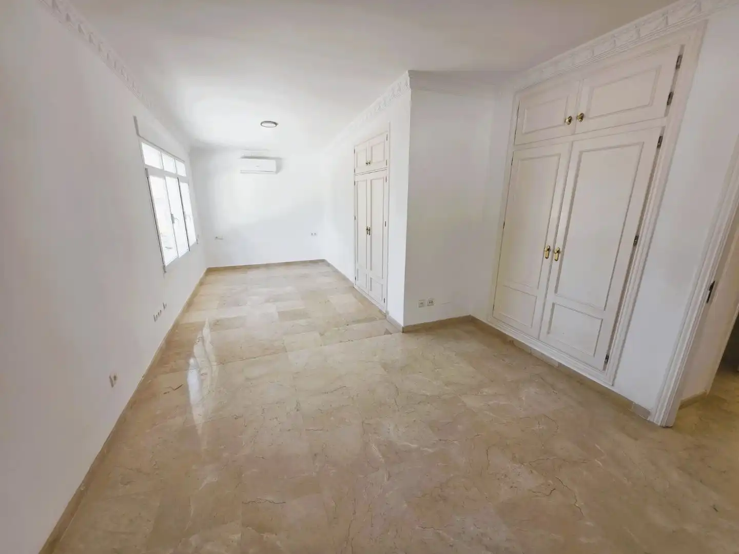 Piso de 210 m² en Marbella