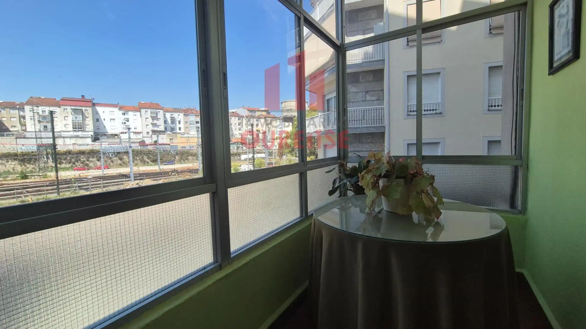 Piso de 95 m² en Ourense