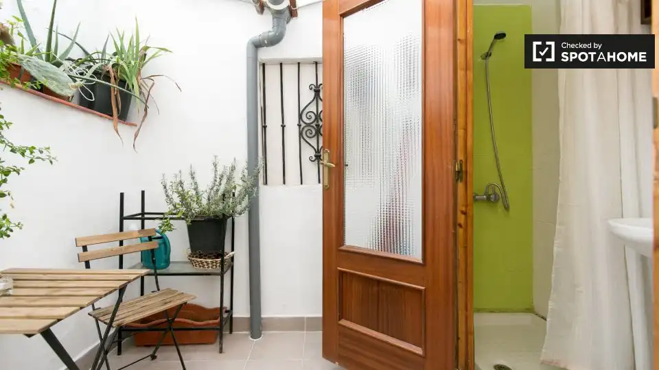 Habitación 69 m², Granada