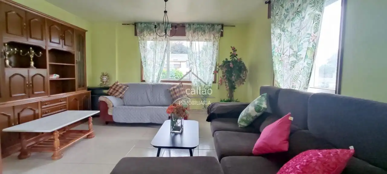 Casa de 265 m² a Mugardos