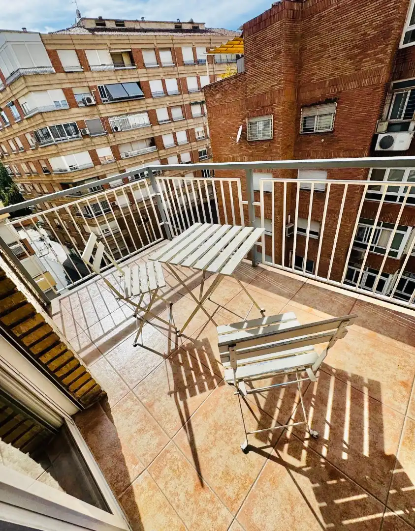 Piso de 90 m² en Granada
