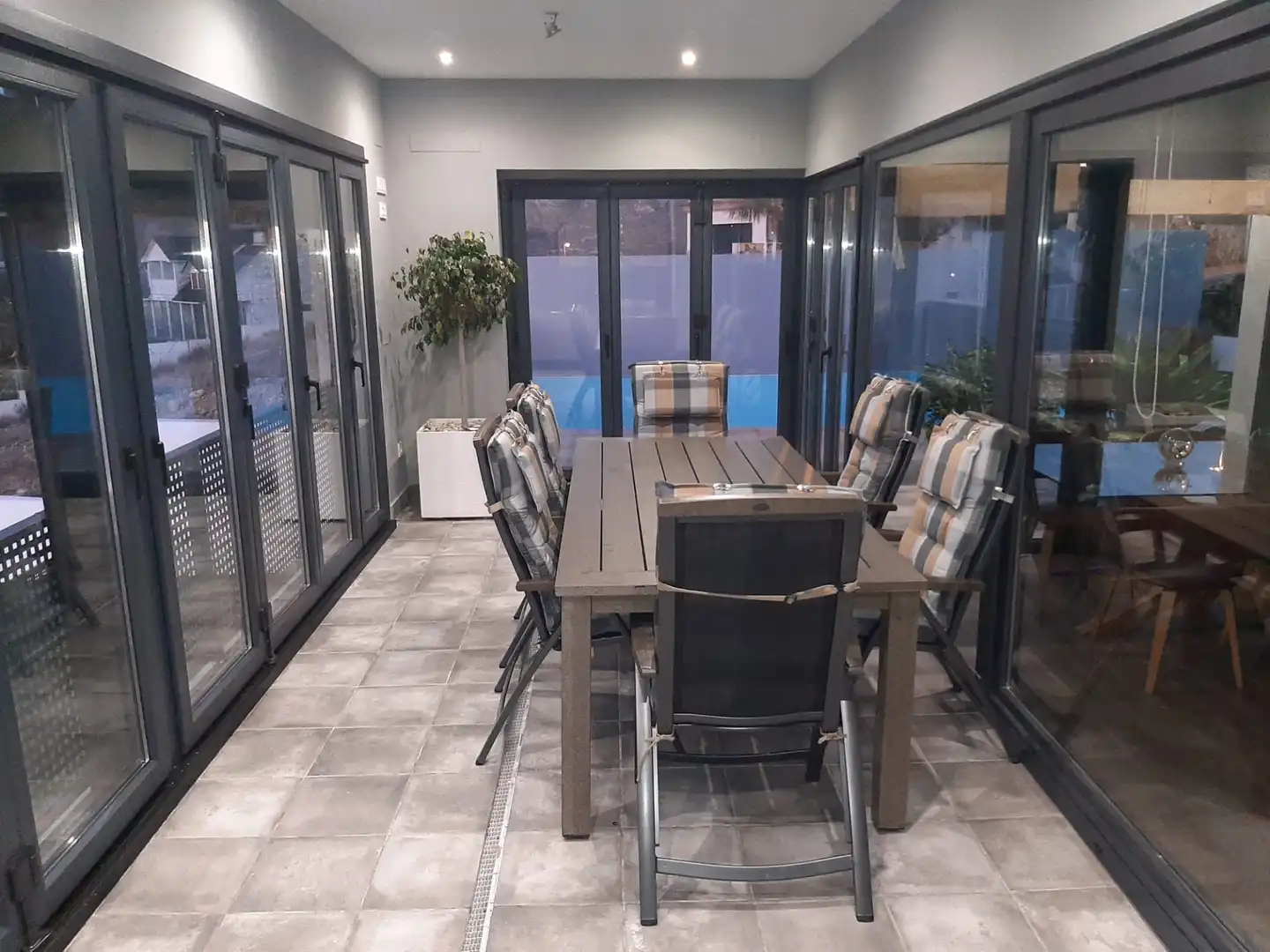 Piso de 200 m² en Vícar