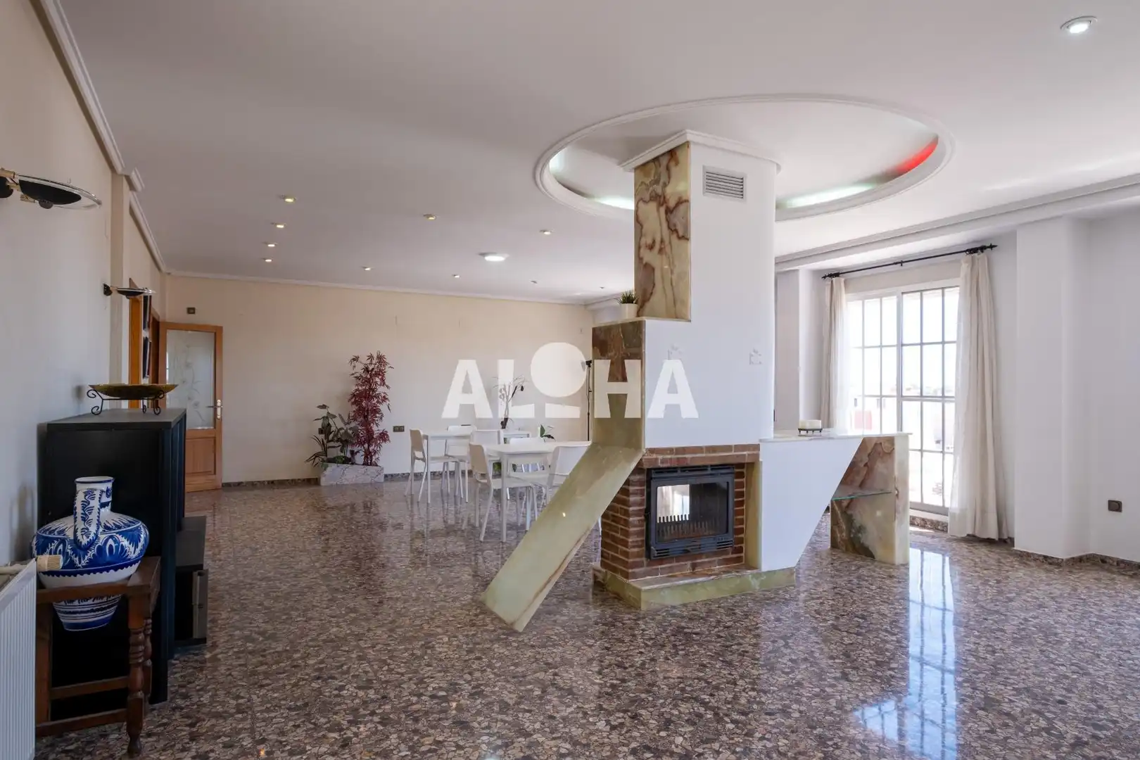 Habitación 346 m², Moncada