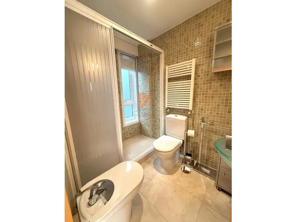 Pis de 138 m² a Santiago de Compostel·la