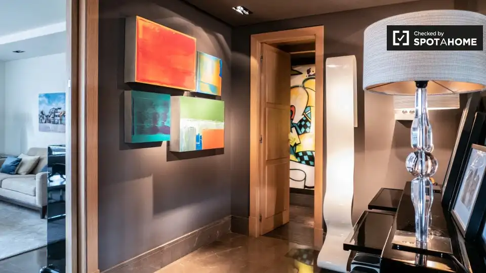 Habitación 200 m², Madrid