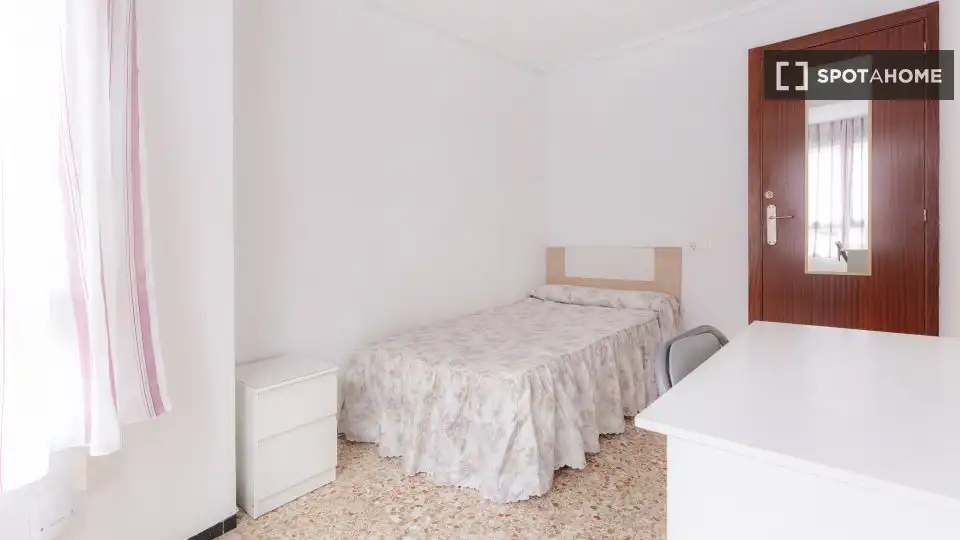 Habitación 95 m², Elche