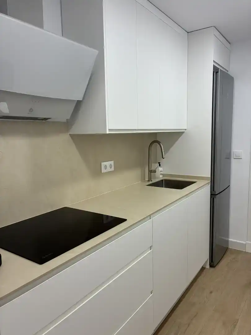 Piso de 85 m² en Rota