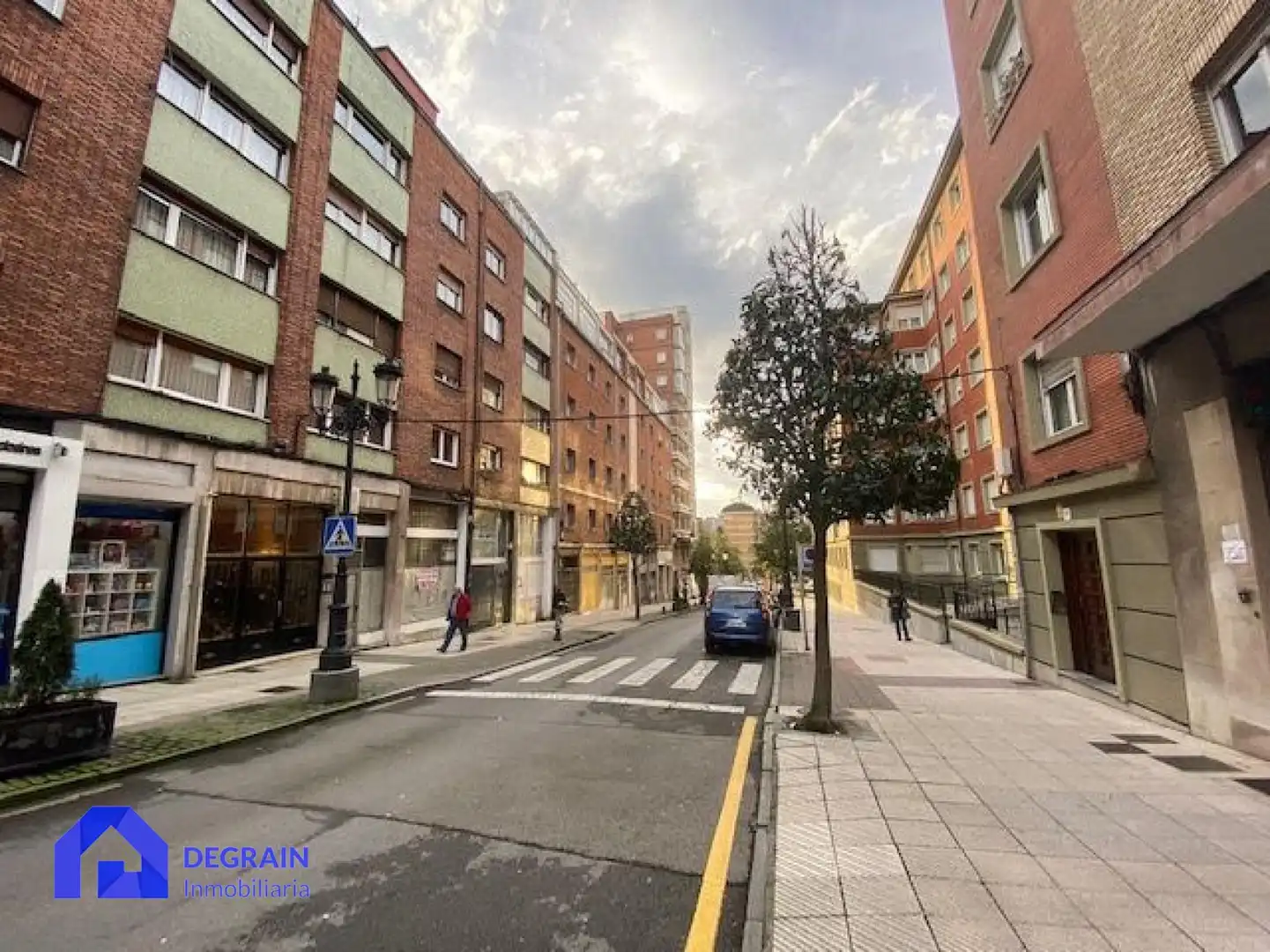 Piso de 81 m² en Oviedo