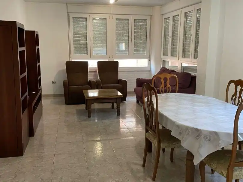 Кімната в оренду, Almería