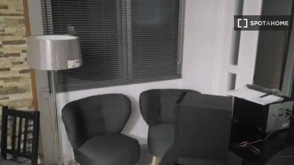 Habitación 102 m², Alicante