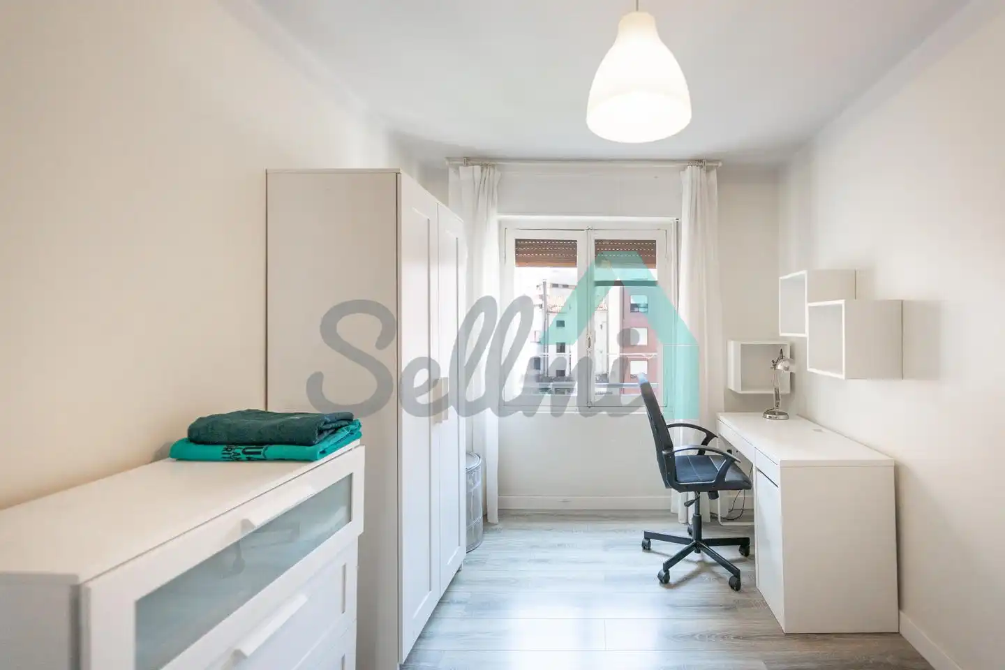 Habitación 85 m², Oviedo
