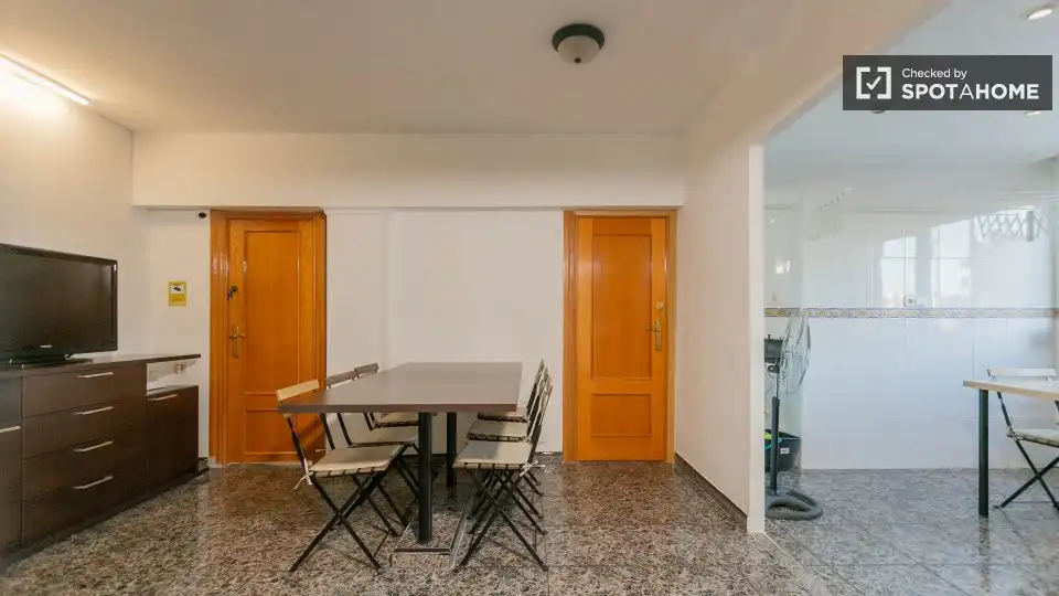 Habitación 80 m², Valencia