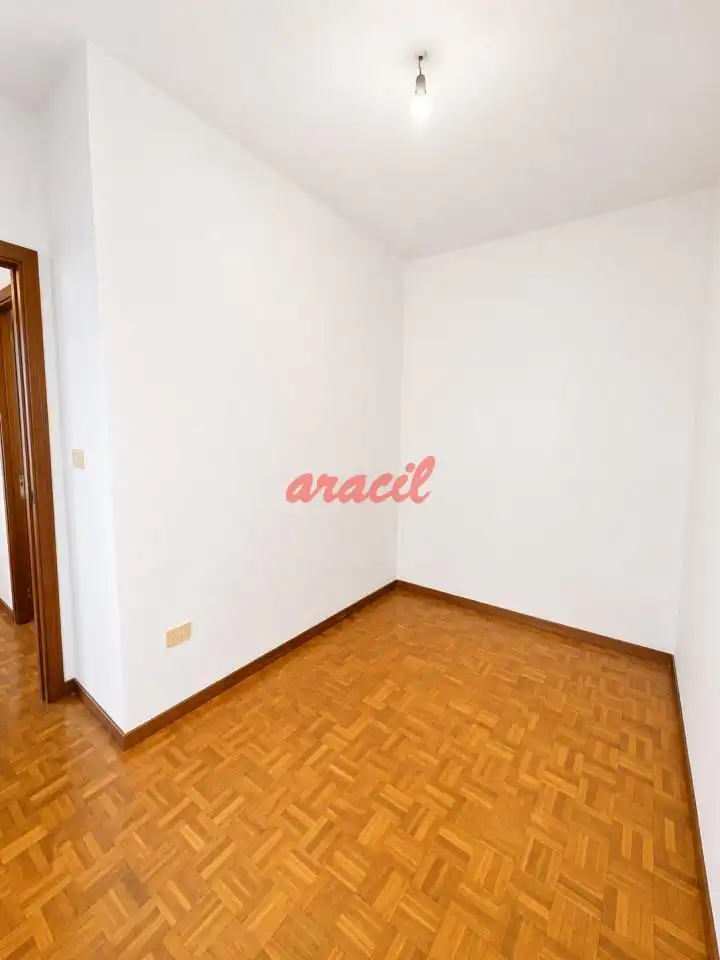 Piso de 60 m² en Ourense