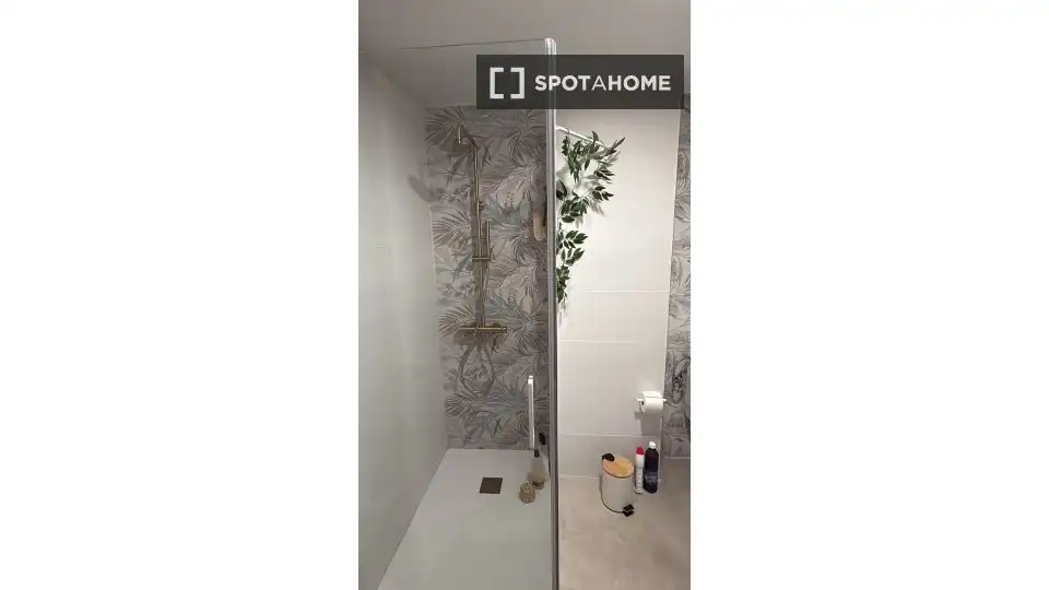 Habitación 75 m², Alicante