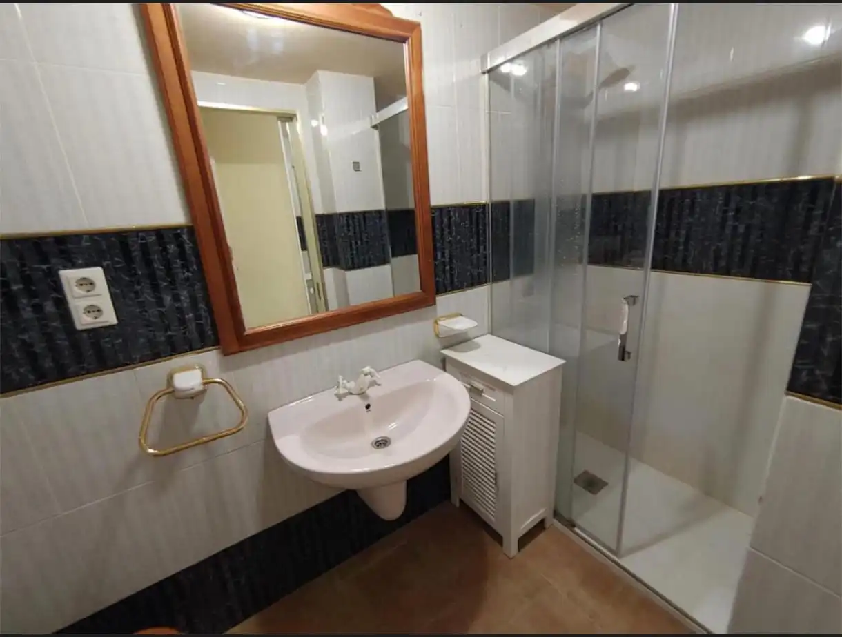 Habitación 115 m², Granada