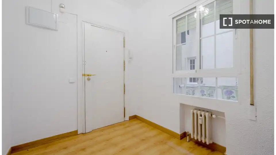 Habitación 800 m², Madrid