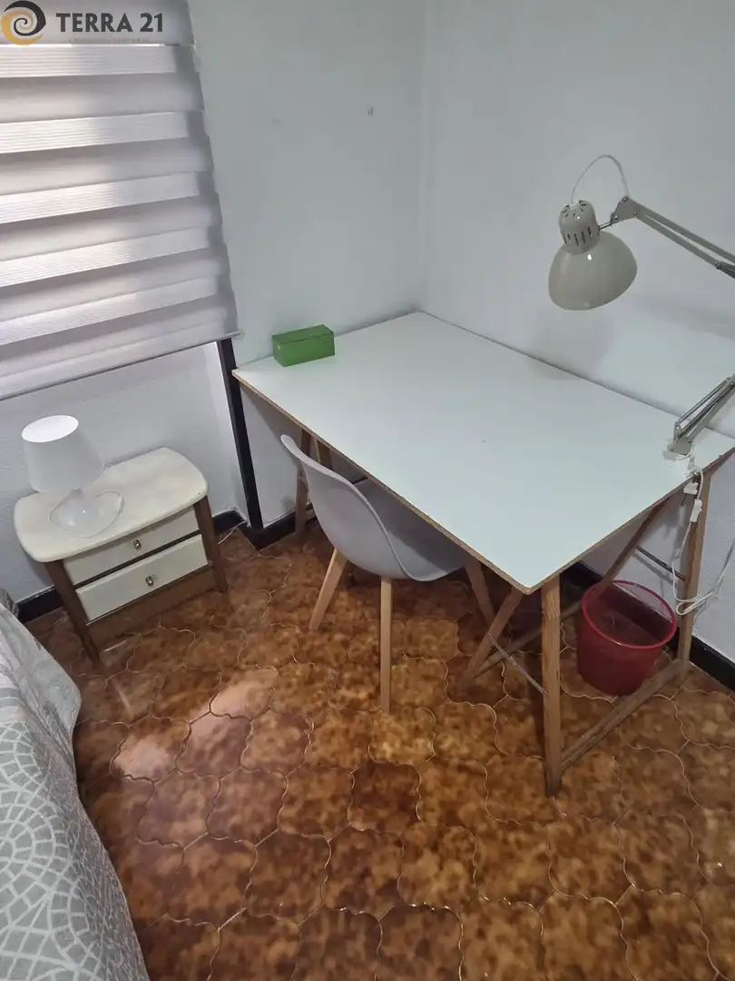 Habitación 102 m², Jaén