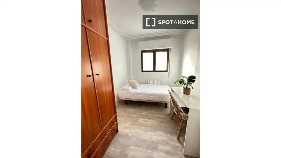 Habitación en alquiler, Pamplona