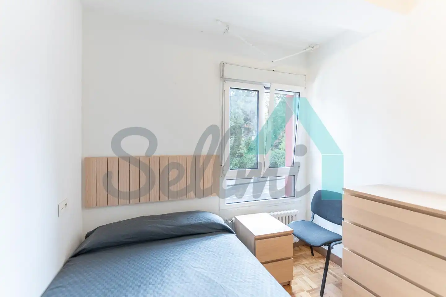 Pis de 95 m² a Oviedo