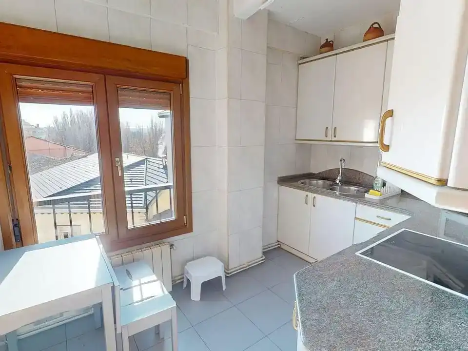 Habitación 120 m², Aranda de Duero