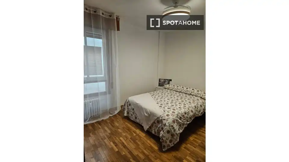 Habitación 135 m², Zaragoza