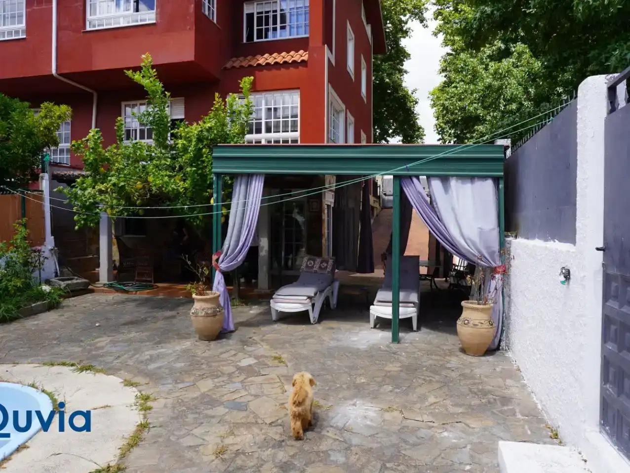 Habitación 250 m², Oleiros
