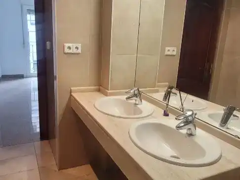Piso de 140 m² en Almería