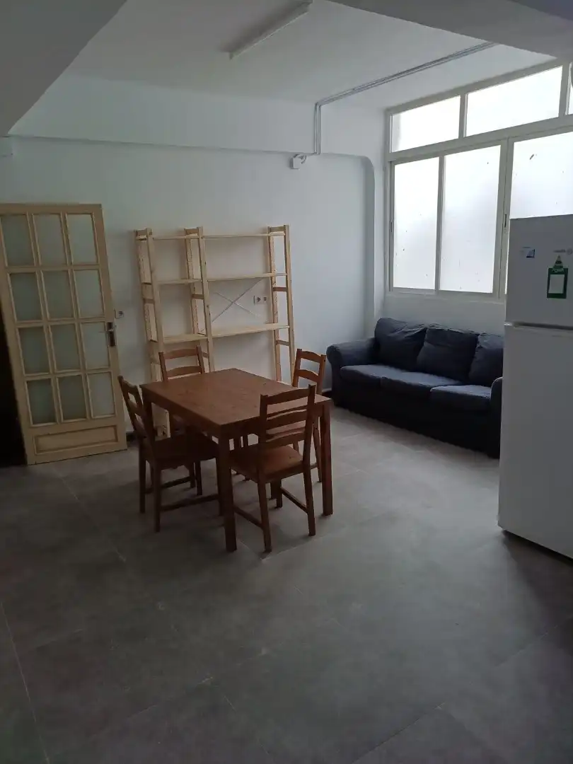 Habitación 200 m², Granada