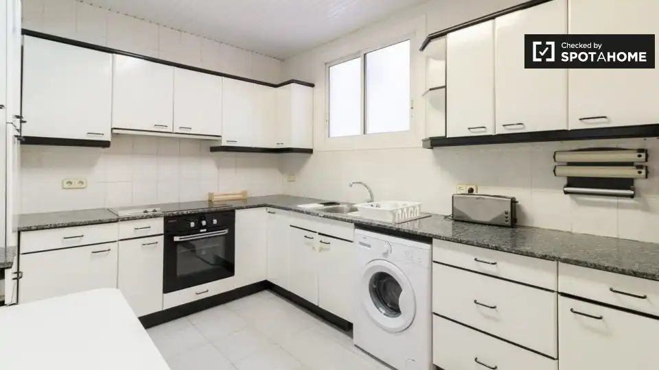 Habitación 250 m², Barcelona
