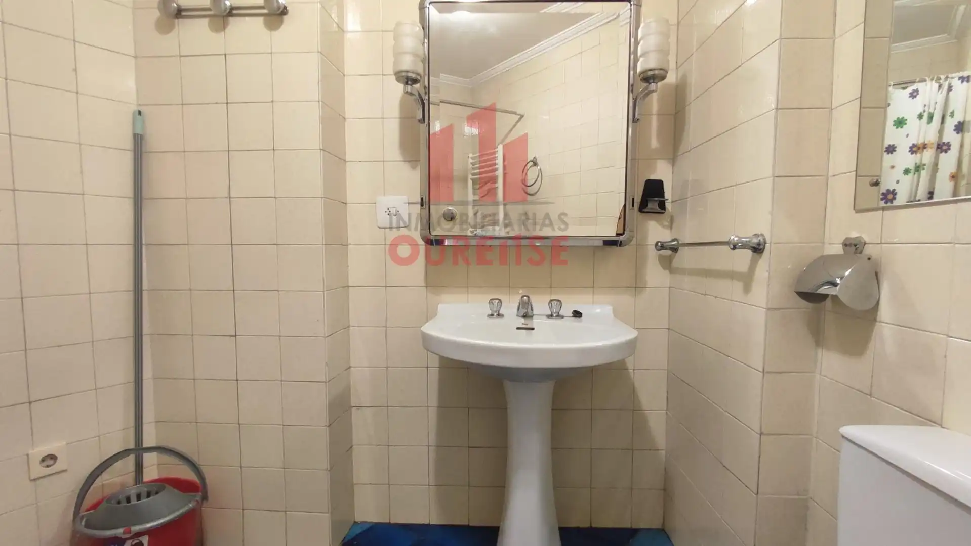 Habitación 94 m², Ourense