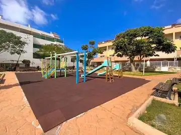 Piso de 11070 m² en Adeje