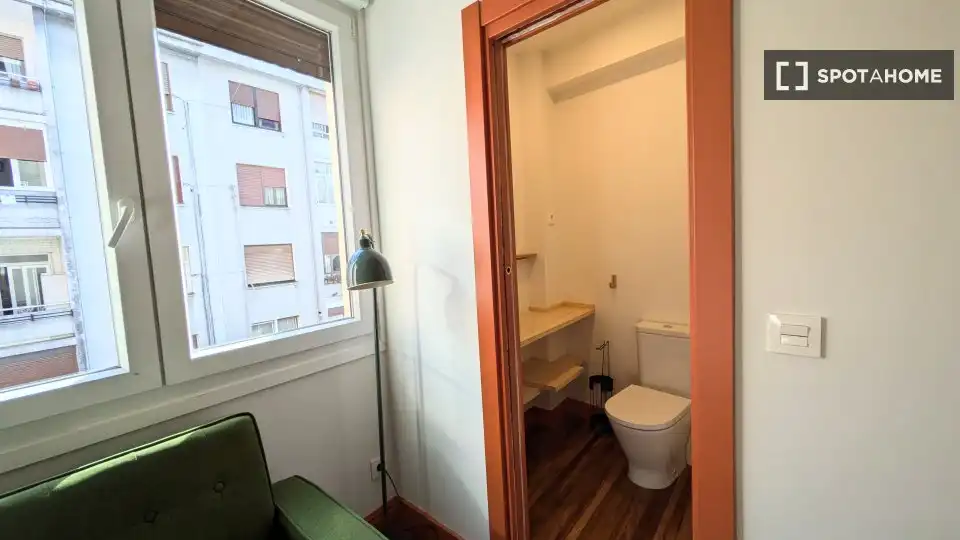 Habitación 86 m², Bilbao