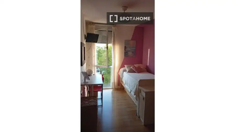 Habitación 92 m², Sevilla