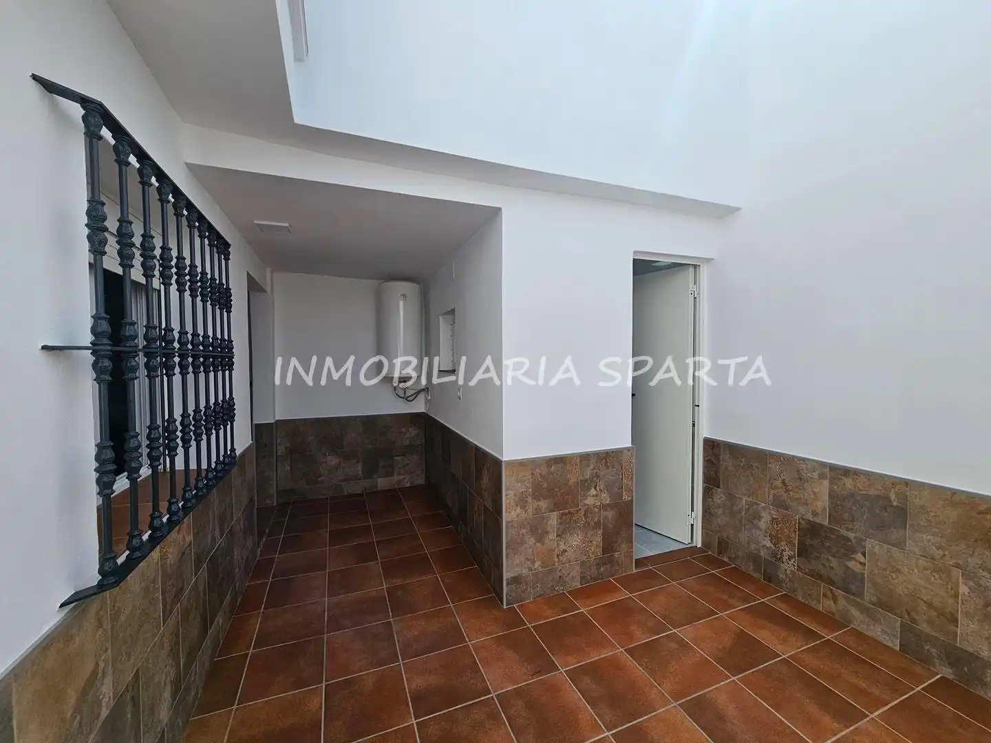 Casa de 153 m² en Villanueva del Ariscal