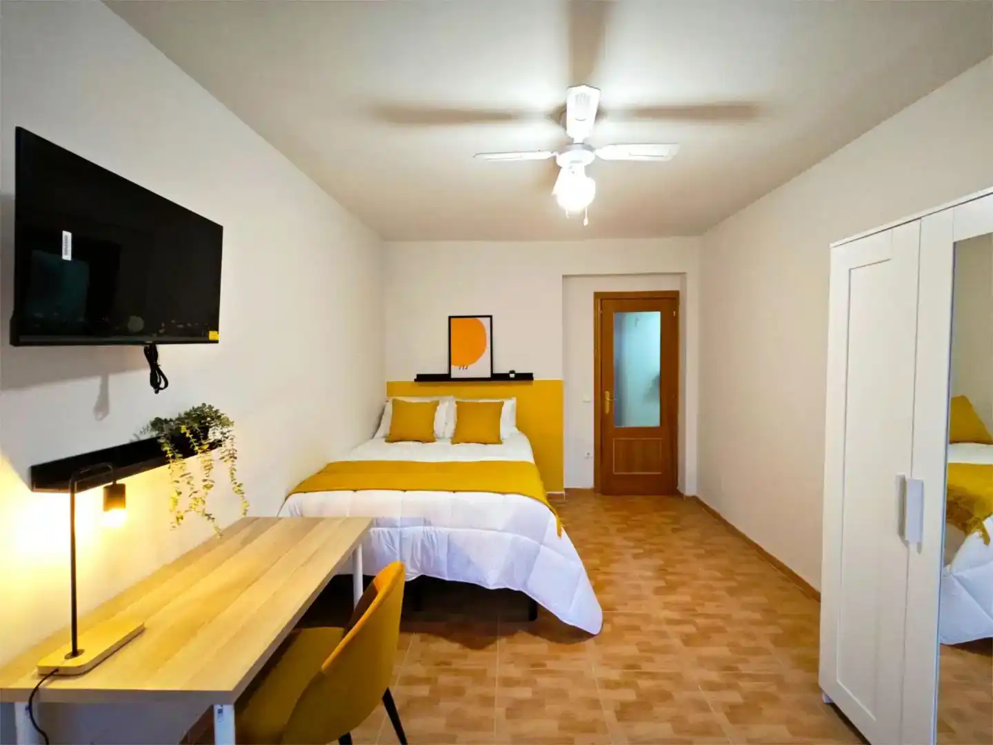 Habitación 85 m², León