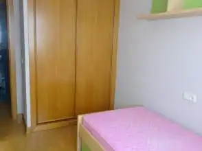 Pis de 81 m² a Gijón