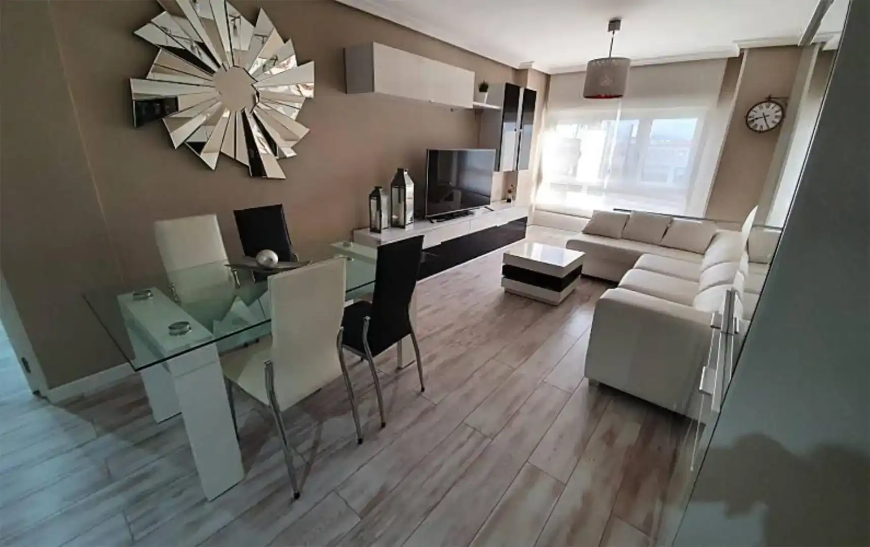 Piso de 90 m² en Gijón