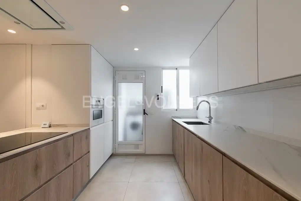 Piso de 140 m² en Valencia