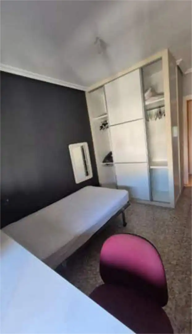 Piso de 90 m² en Cáceres