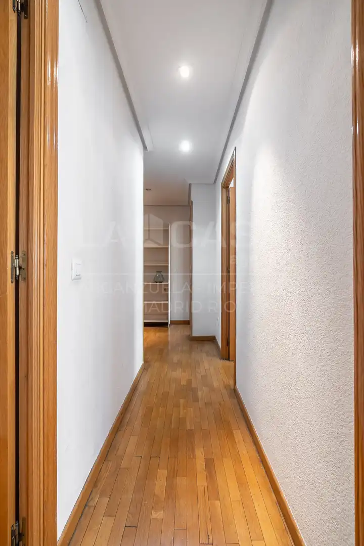 Wohnung 94 m² in Madrid